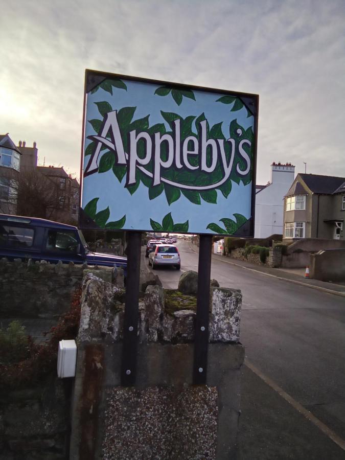 Applebys Guest House Holyhead Zewnętrze zdjęcie