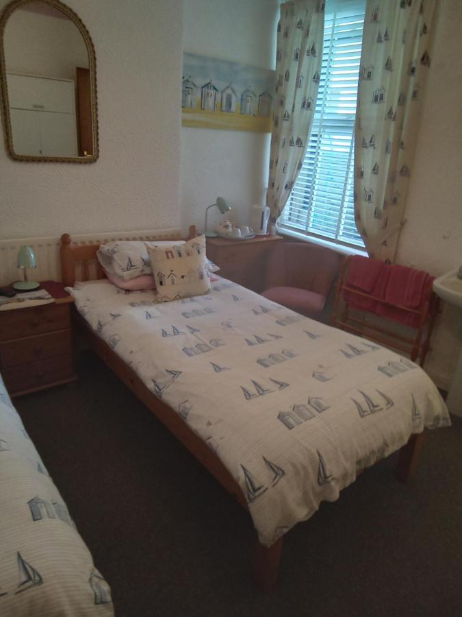 Applebys Guest House Holyhead Zewnętrze zdjęcie